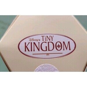 Disney Store Tiny Kingdom Bambi Thumper's Sisters 1942 Mini Figure